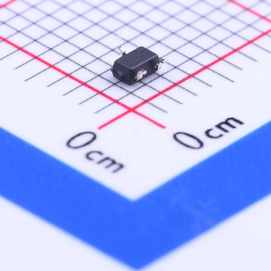 KWM Original new Power management PMIC SOT-323 REF3312AIDCKR Integrated circuit IC chip in stock