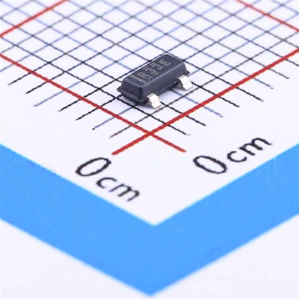 KWM Original new Power management PMIC SOT-23 REF3330AIDBZR Integrated circuit IC chip in stock