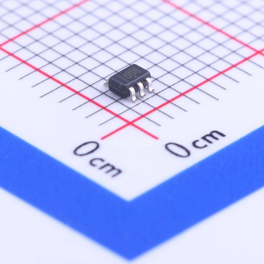 KWM Original new Power management PMIC SC-70-5 TLV70033DCKR Integrated circuit IC chip in stock