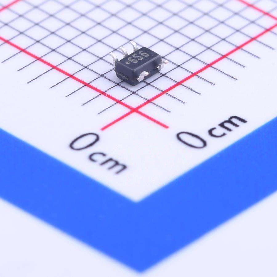 KWM Original new Power management PMIC SC-70-5 LM4040DIM7-2.5/NOPB Integrated circuit IC chip in stock