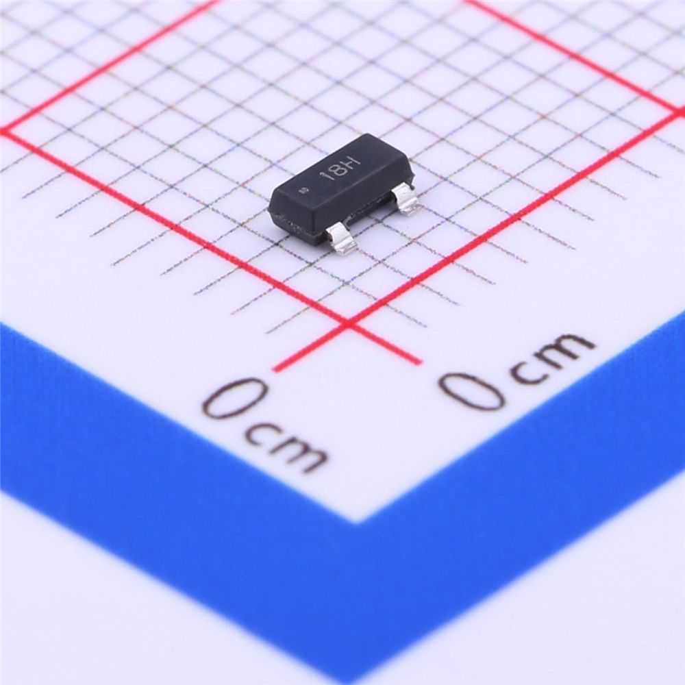 KWM Original new Power management PMIC SOT-23 TLV76033DBZT Integrated circuit IC chip in stock