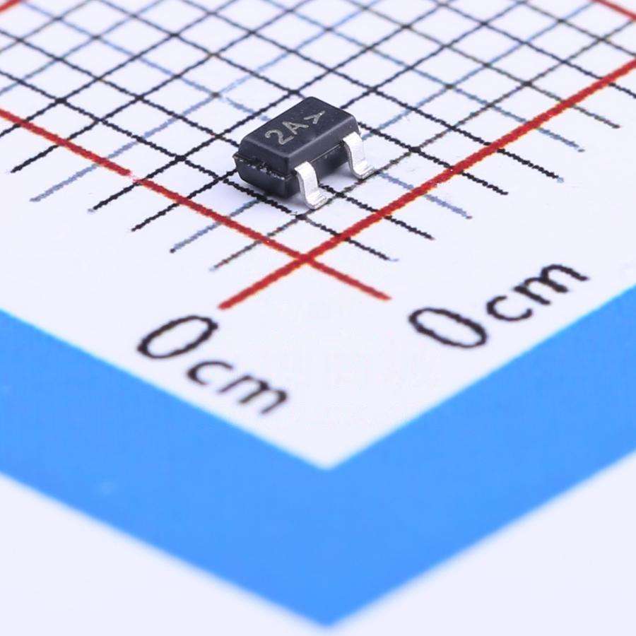 KWM Original new MMBT3906 Transistor SOT-323(SC-70) MMBT3906WT1G Integrated circuit IC chip in stock