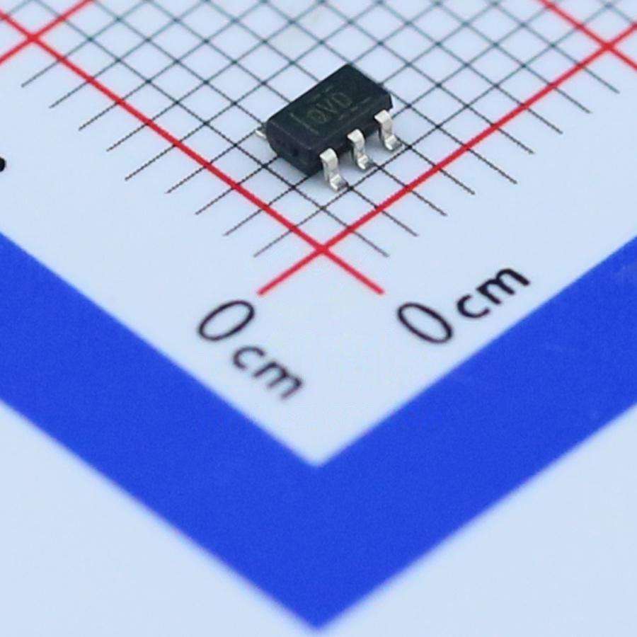 KWM Original new Power management PMIC SOT-23-5 TLV70233DBVR Integrated circuit IC chip in stock