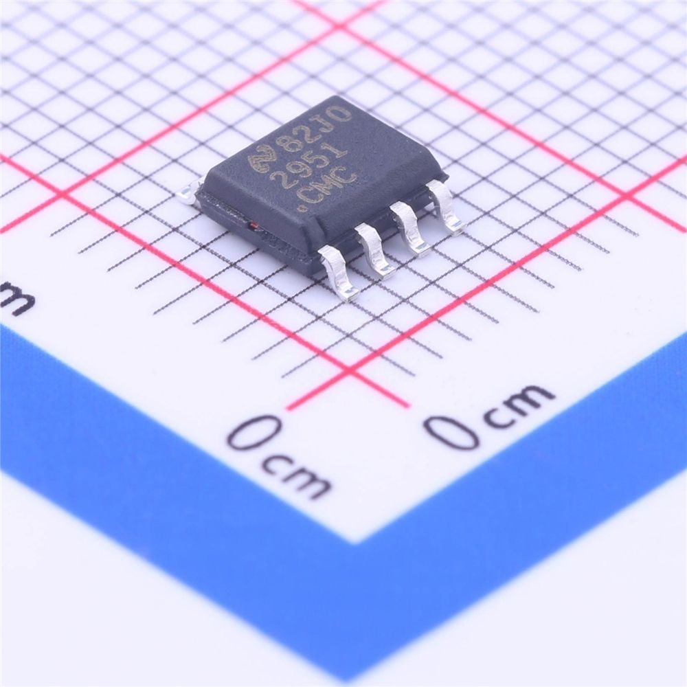 KWM Original new Power management PMIC SOIC-8 LP2951CMX/NOPB Integrated circuit IC chip in stock