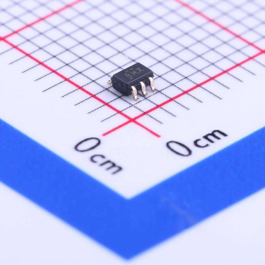 KWM Original new Power management PMIC SC-70-5 TPS71718DCKR Integrated circuit IC chip in stock