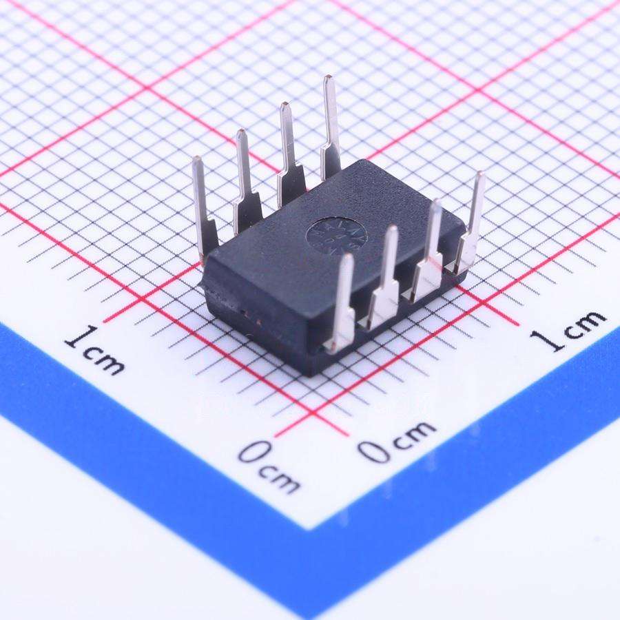 KWM Original new Power management PMIC DIP-8 UC2844AN Integrated circuit IC chip in stock