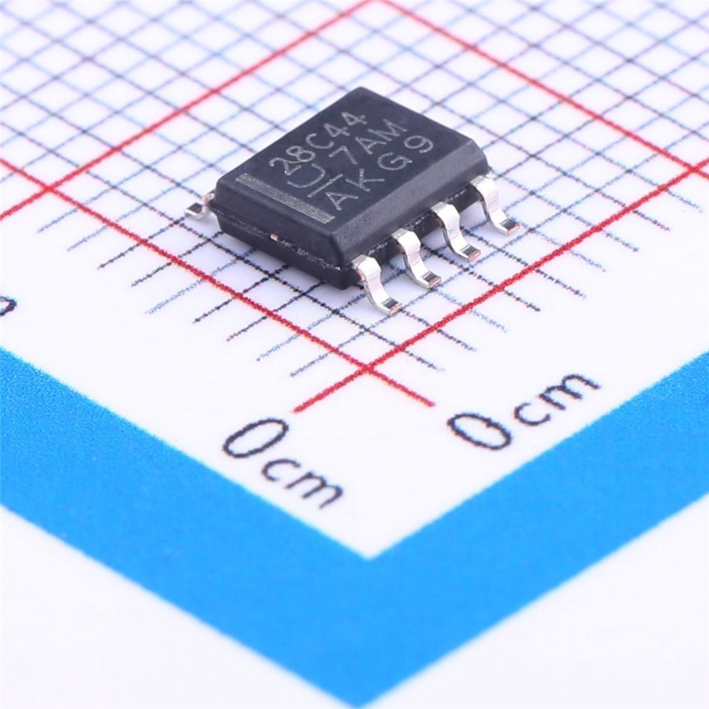 KWM Original new Power management PMIC SOIC-8 UCC28C44DR Integrated circuit IC chip in stock