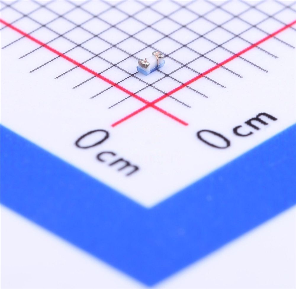 KWM Original new 1nH 5% 1.36A Inductor 0402 CS0402-1N0J-S Integrated Circuit IC Chip In stock
