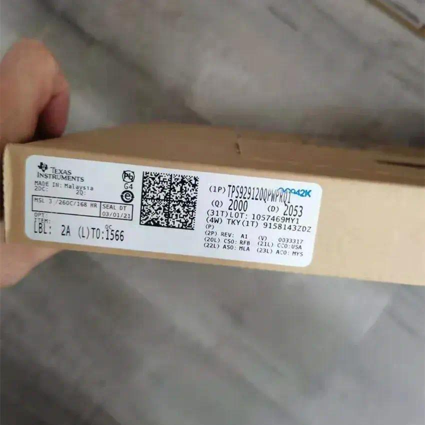 KWM IC TPS929120 LED Driver IC DC DC Regulator 24HTSSOP TPS929120QPWPRQ1