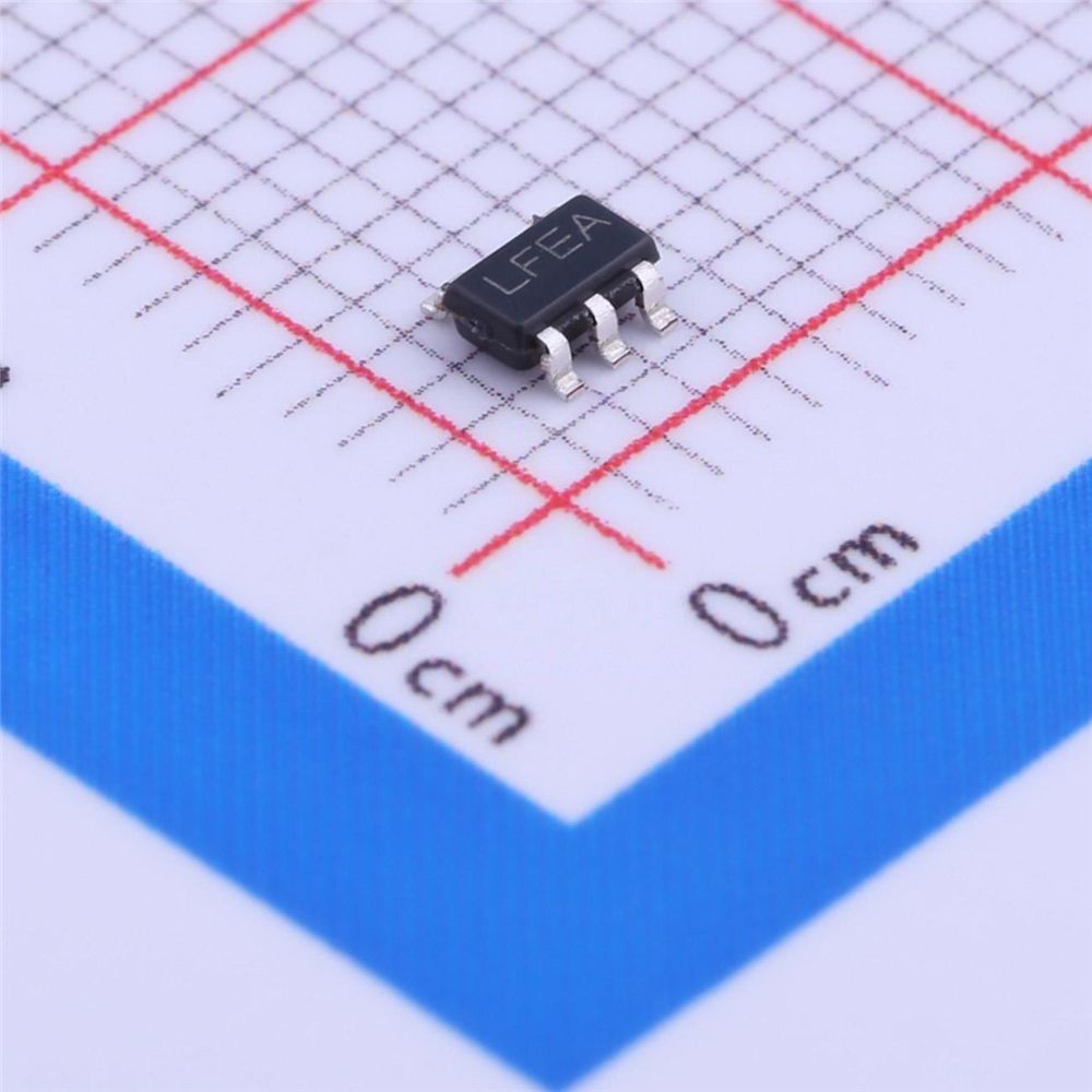 KWM Original new Power management PMIC SOT-23-5 LP2992AIM5X-3.3/NOPB Integrated circuit IC chip in stock