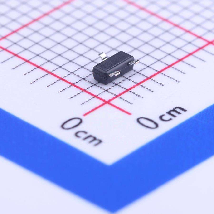 KWM Original new LMUN2135 Transistor SOT-23(SOT-23-3) LMUN2135LT1G Integrated circuit IC chip in stock