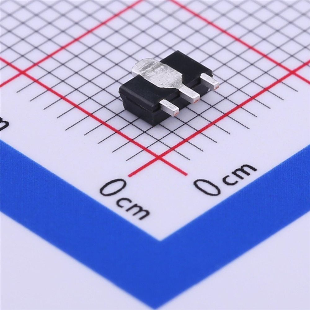 KWM Original new 2SD1767 Transistor SOT-89(SOT-89-3) 2SD1767 Integrated circuit IC chip in stock