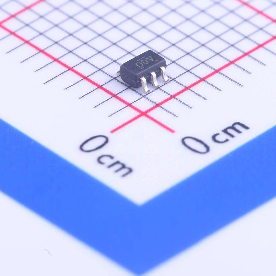 KWM Original new Power management PMIC SOT-353 TLV70018DCKR Integrated circuit IC chip in stock
