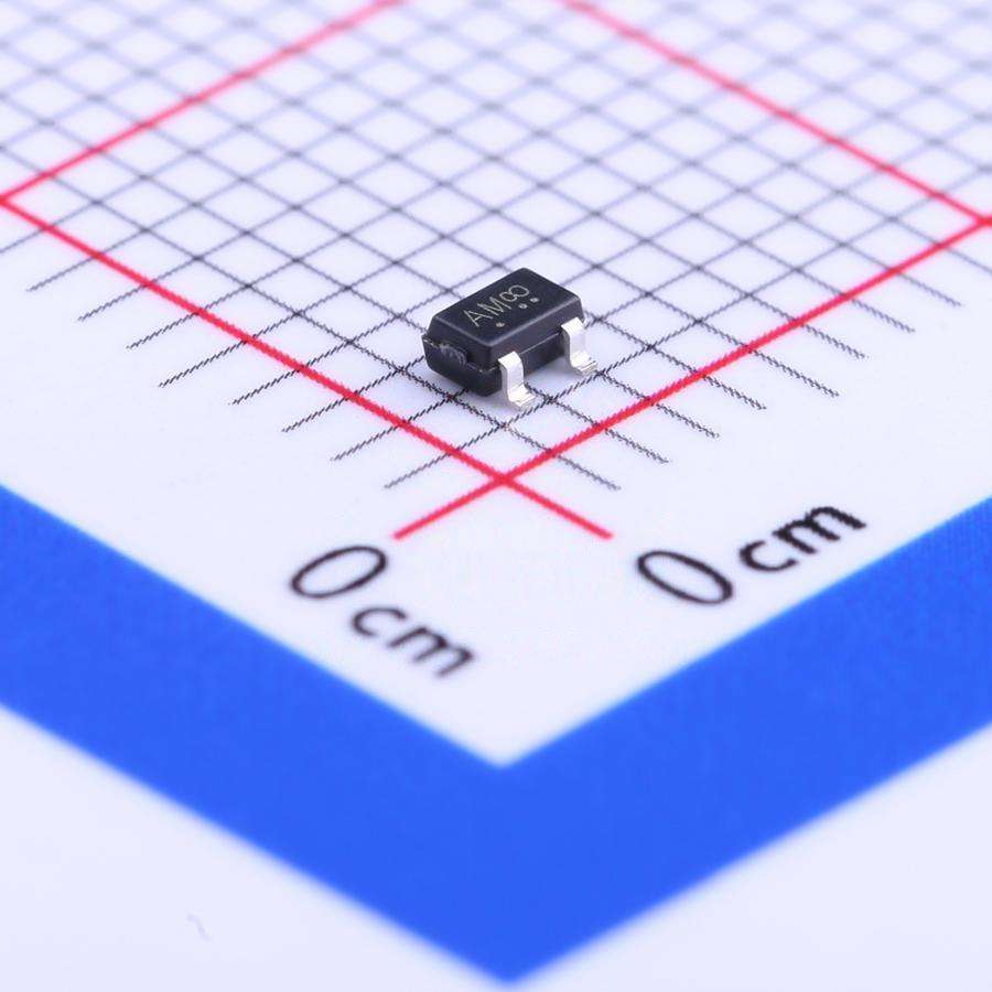 KWM Original new LMBT3904 Transistor SOT-323(SC-70) LMBT3904WT1G Integrated circuit IC chip in stock