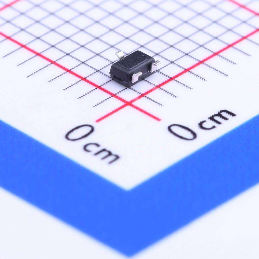 KWM Original new LMBT3906 Transistor SOT-323(SC-70) LMBT3906WT1G Integrated circuit IC chip in stock